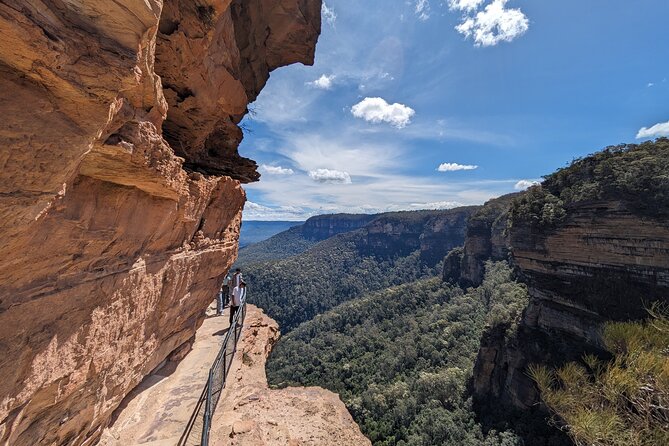 Wilderness, Waterfalls, Three Sisters BLUE MOUNTAINS PRIVATE TOUR - Katoomba and Leura add a slower village break